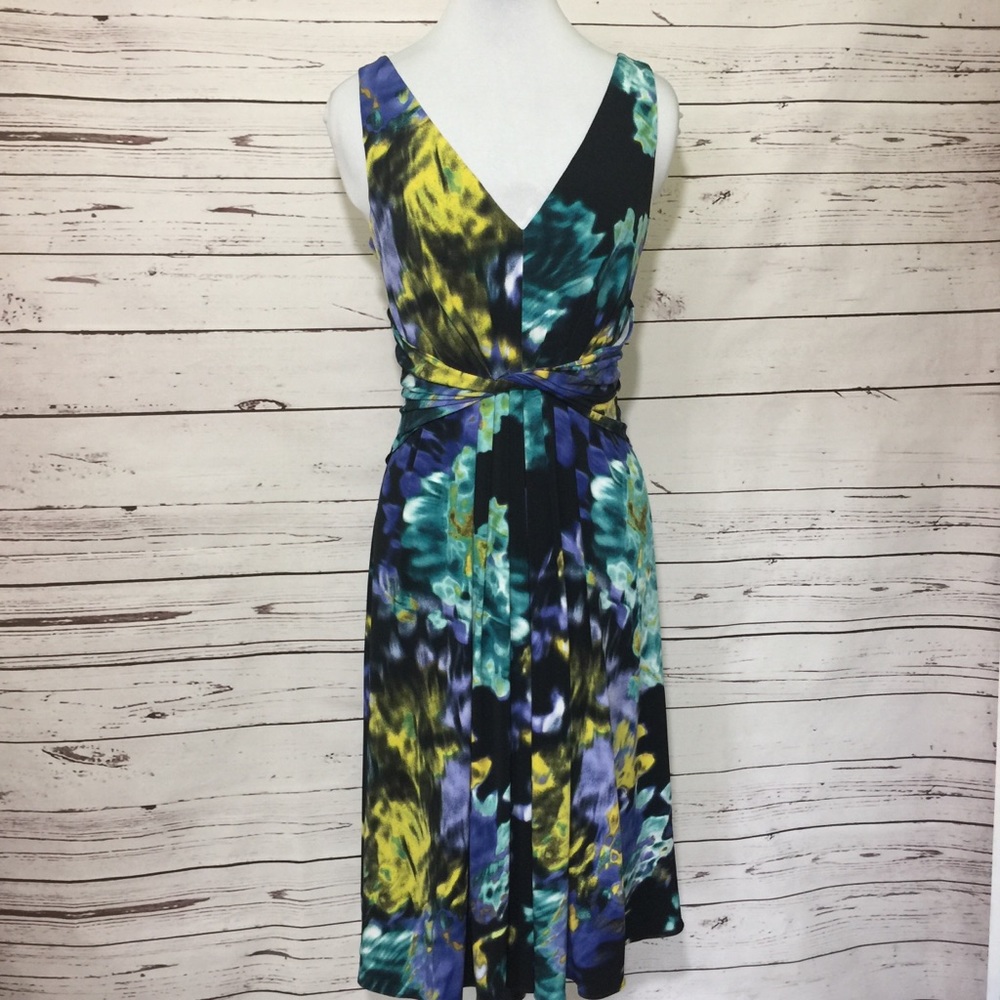 Tahari Sleeveless Stretch Fit To Flare Dress